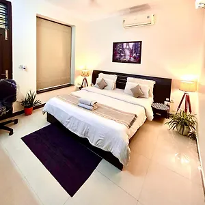 Golf Luxury Gurgaon